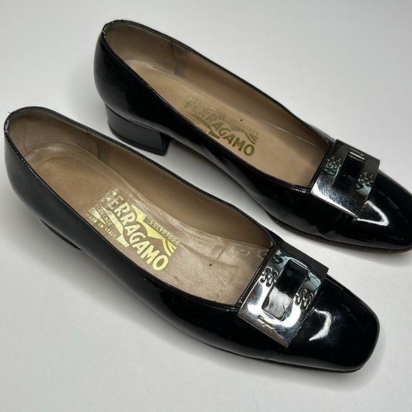 Salvatore Ferragamo Patent Leather Pumps - Picture 2 of 14